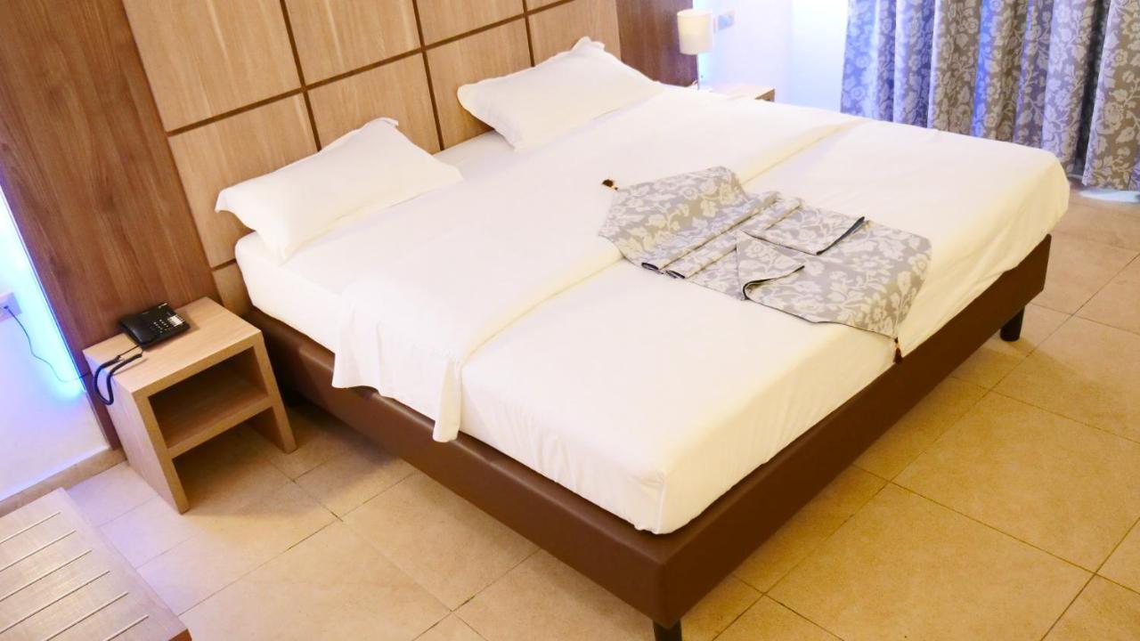 Hotel Franco Yaounde Exterior photo